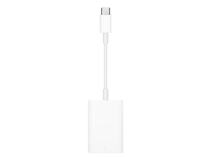 USB-C to SD Card Reader Adapter for High-Speed Photo and Video Transfer